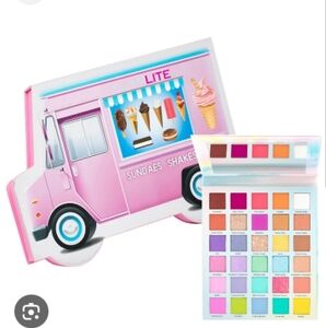 Glamlite Icecream Dream Pallet Limited Edition